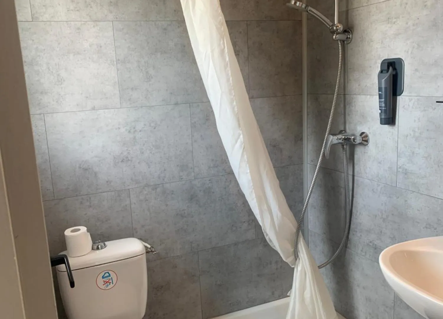 Hotel Fine Anglet Fransa